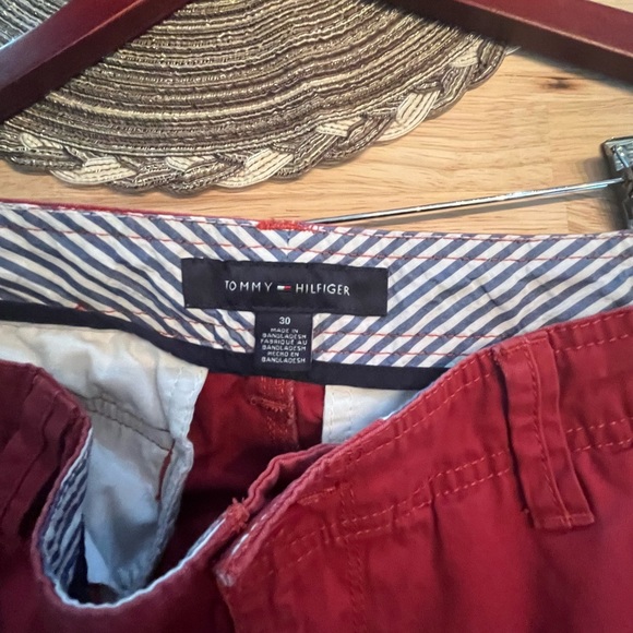 Tommy Hilfiger shorts - Picture 6 of 7